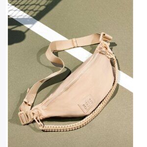 NWT BEIS Sport Pack in Beige